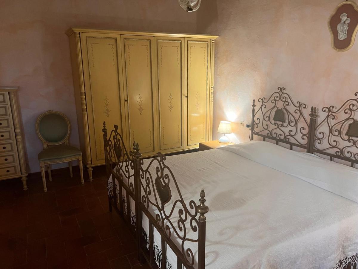 Agriturismo San Lorenzo Ластра а Синя Екстериор снимка