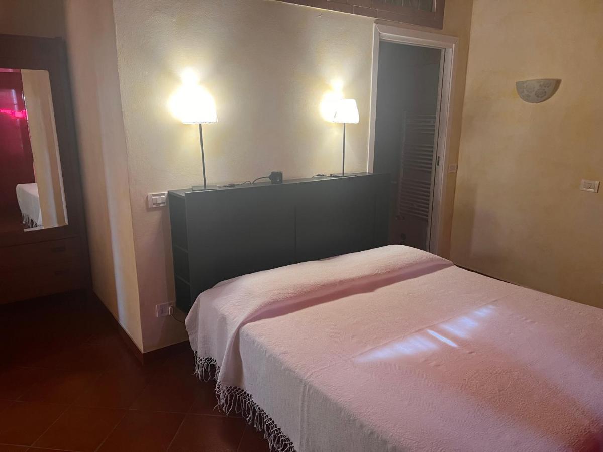 Agriturismo San Lorenzo Ластра а Синя Екстериор снимка