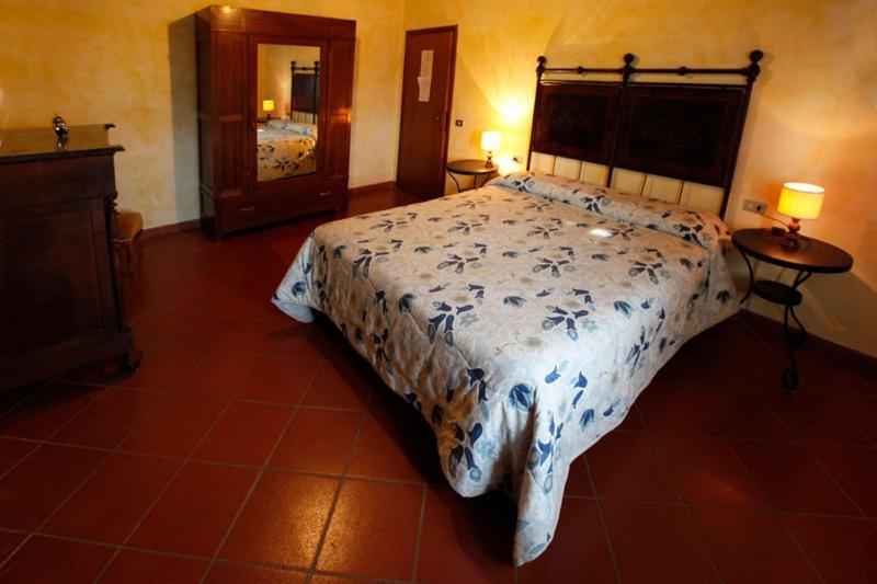 Agriturismo San Lorenzo Ластра а Синя Екстериор снимка