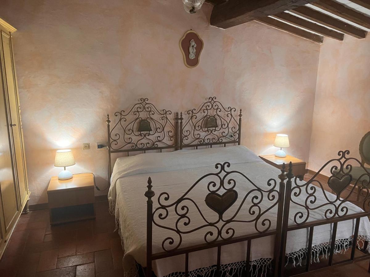 Agriturismo San Lorenzo Ластра а Синя Екстериор снимка